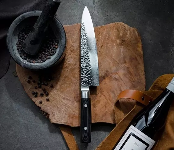 Marques partenaires : couteau de cuisine Yaxell